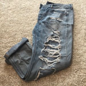 American eagle tomgirl jeans